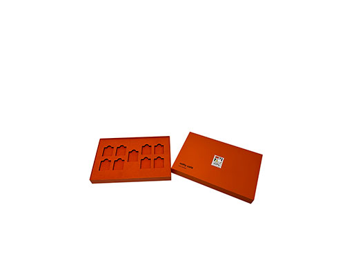 vnbm Two-Piece Gift Box